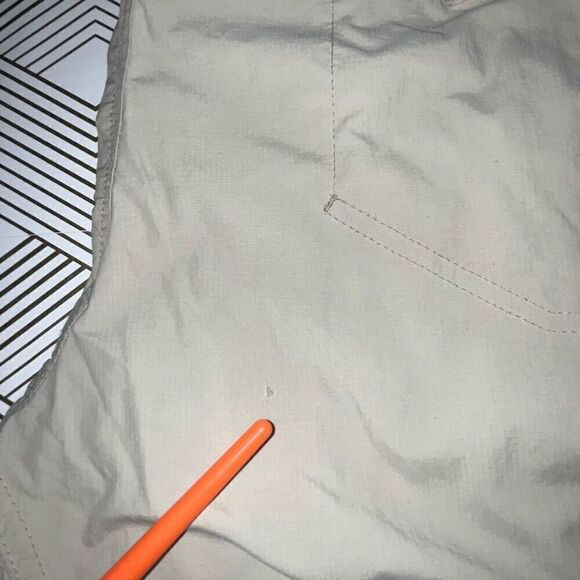 Columbia Mens Size 38/32 Cream Omni Shade Sun Protection Cargo Pants - Picture 4 of 12